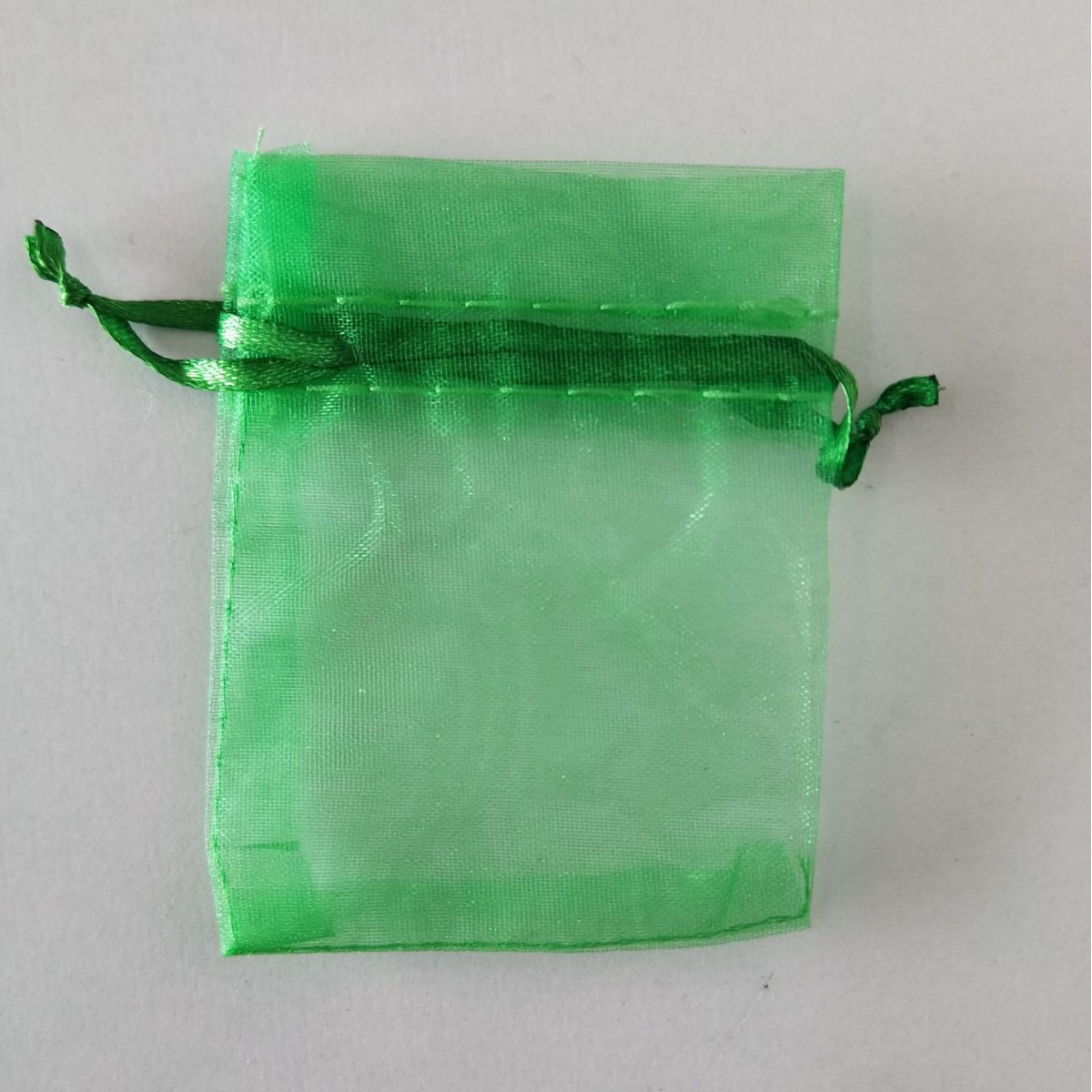 Bolsas de hilo transparentes multicolores personalizadas bolsas de hilo de prueba bolsas de embalaje de dulces redondas bolsas de regalo de boda festiva fábrica