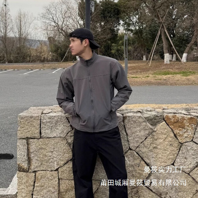 Casual Fashion Auticup American Military-Style Leaf-Patterned Robust Fitness Loose-Fit Three-Proof Softshell Jacket