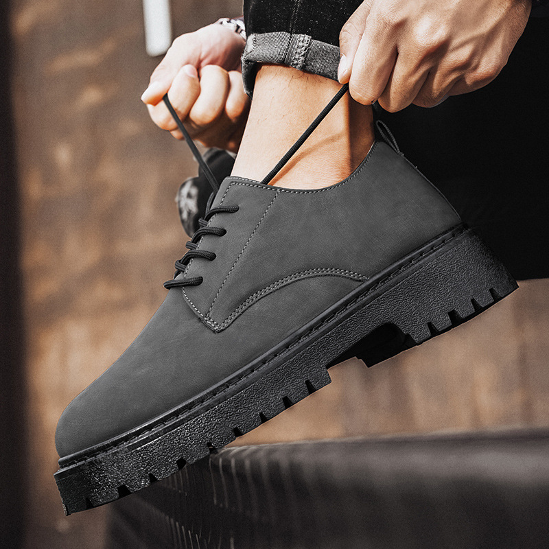 2024 otoño nuevas botas de trabajo de cabeza grande zapatos de hombre estilo británico versátil botas retrógradas Martin zapatos casuales de cuero para hombres