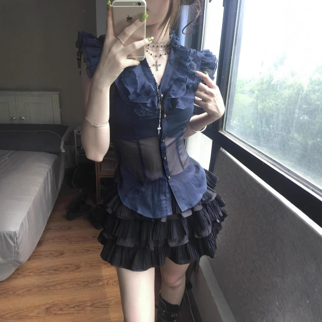Retro sexy design shirt sleevless