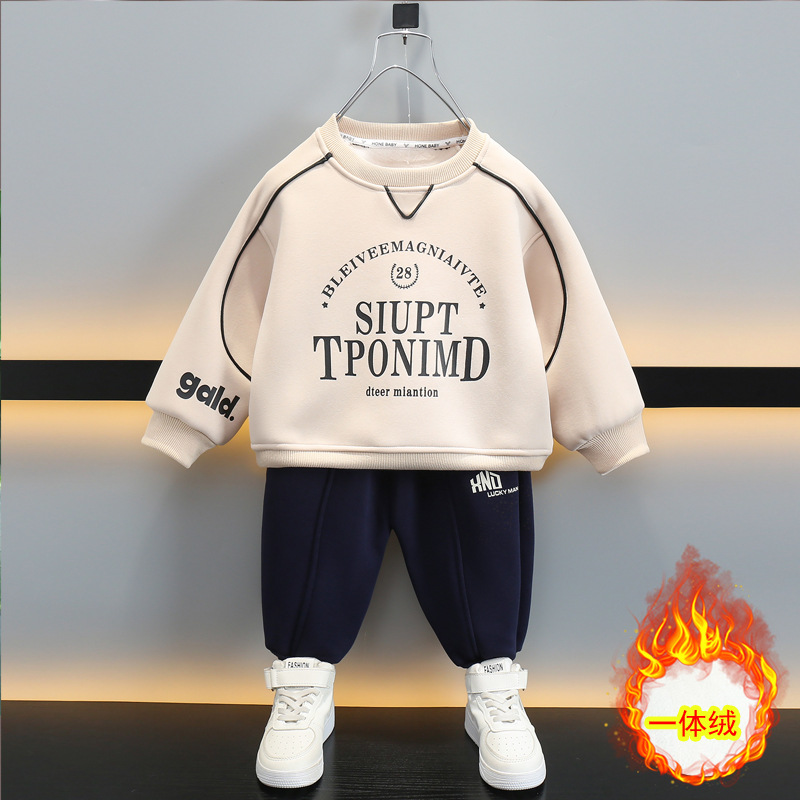 6518 traje de terciopelo para niños 2025 nuevo traje deportivo de suéter de dos piezas grueso para niños pequeños y medianos