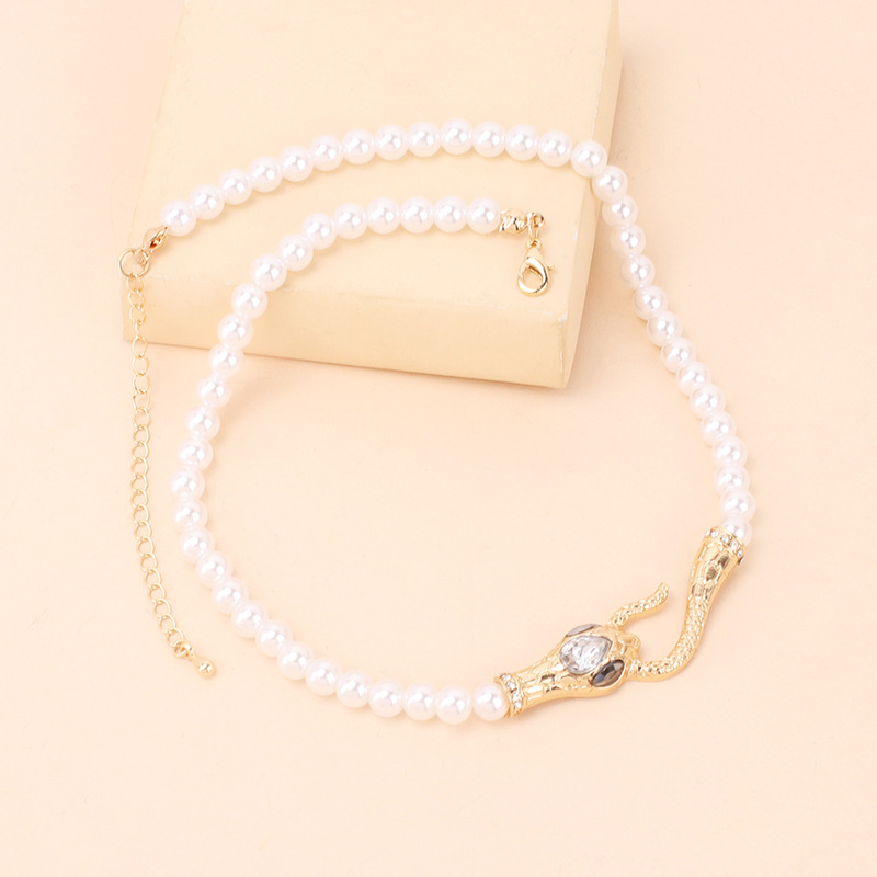 rhinestone pearl necklace fashion niche design snake-shaped clavicle chain