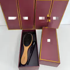 Piggy mane air cushion comb, smooth hair airbag, anti massage scalp, women's special long hair, household electrostatic wooden comb