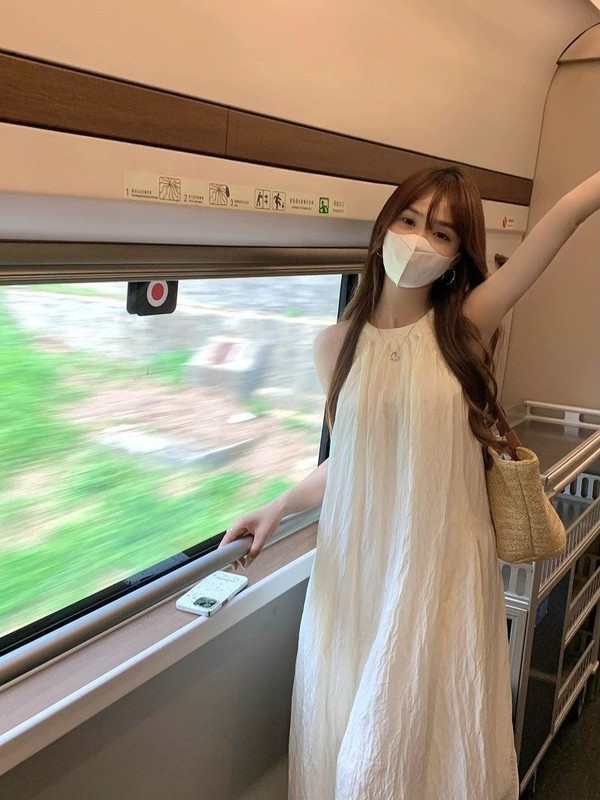 フレンチホルターネックドレス妖精夏ルーズでスリムな新しいノースリーブ甘い気質海辺の休暇ロングスカート|undefined