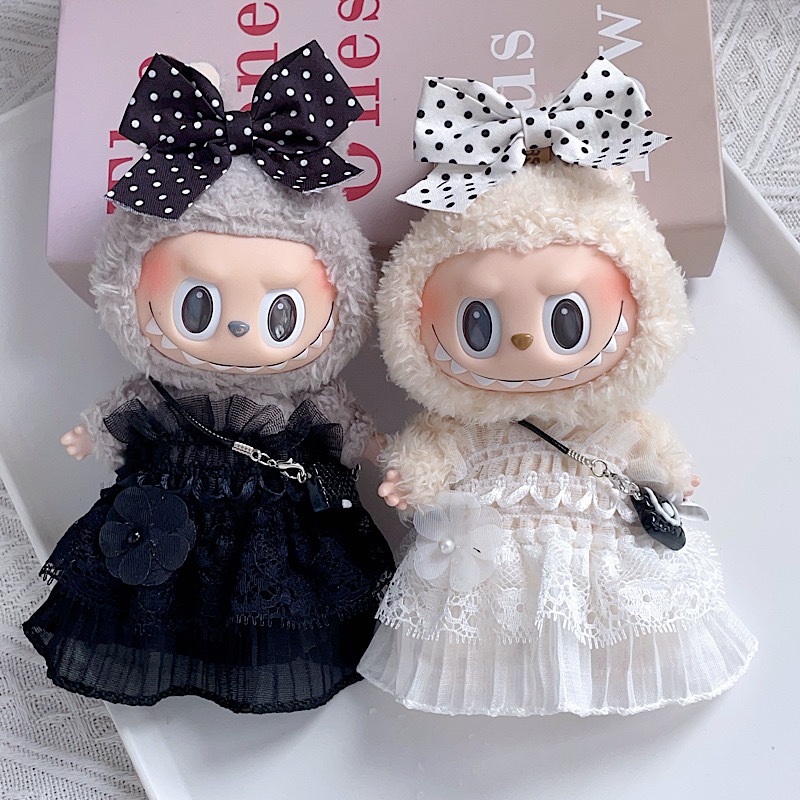 Only Baby Clothes] 17cm Labubu Wedding Dress Small Sachet Black White First Generation Second Generation Third Generation Wearable