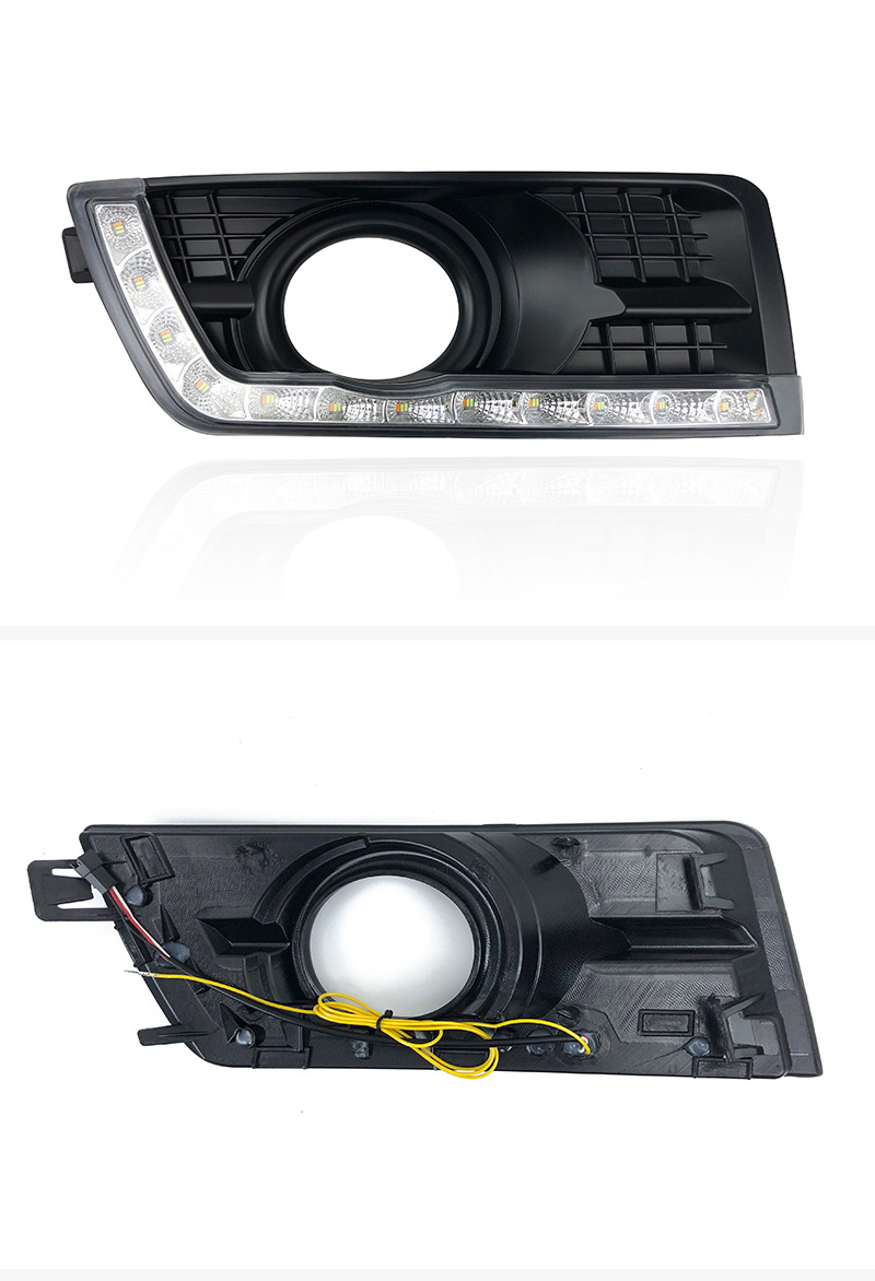 Suitable for Cadillac SRX daytime running lights modified special LED daytime running lights front fog lights streamer steering