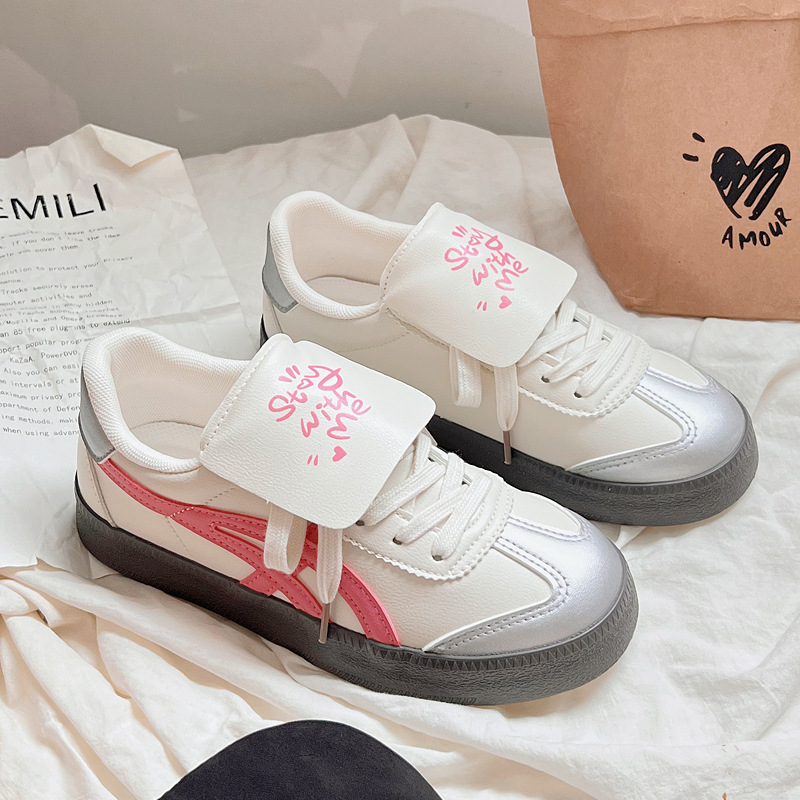 Nicho Zhong casual zapatos de entrenamiento alemán para mujeres verano y otoño 2025 nuevos zapatos de mujer con suela plana universal zapatos deportivos retro antideslizantes para mujeres