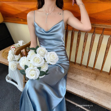 真丝缎面修身长裙设计感吊带长款连衣裙女夏内搭醋酸多巴胺高级感