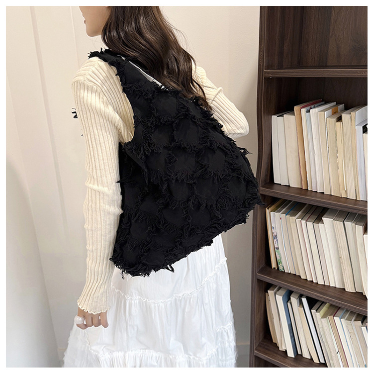 Batik-Rohstoff Creme-Weiß Quaste Canvas Rucksack Schultasche Damen Rucksack Weste Rucksack Großvolumen literarischer Batik-Handwerksstil