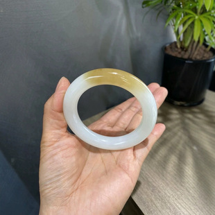 Jin Yu Tang Xinjiang Hotan Jade Suet White Jade A Bite of Sugar Oil Haw Golden Gold Sugar Retro Fat Round Strip