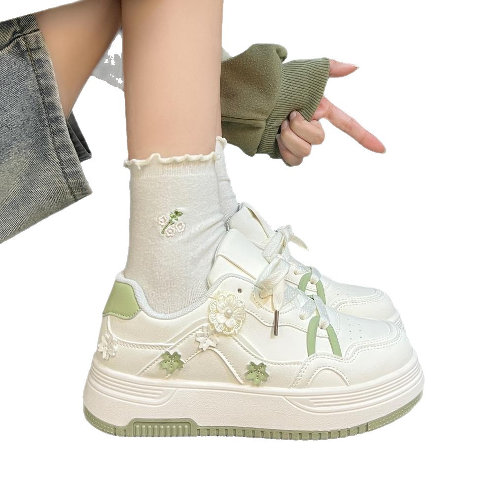 Zapatos deportivos para niñas 2026 primavera y otoño nuevos zapatos de skate para niños zapatos blancos de moda flores extranjeras zapatos casuales image 6