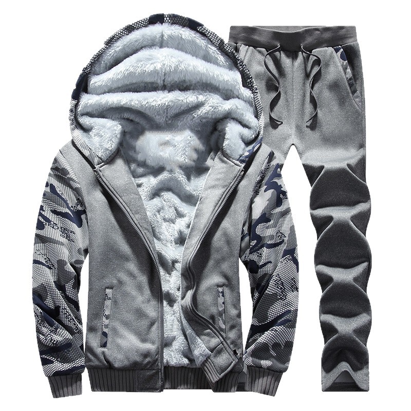 Comercio exterior ropa de invierno de terciopelo para hombres ropa de camuflaje de moda para hombres tamaño grande delgado grueso abrigo cálido conjunto transfronterizo