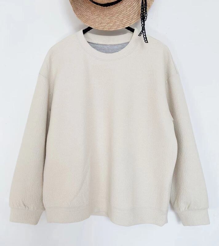 2023 New Artistic Fluffy Soft Air Layer Small Round Neck Pullover Sweatshirt Mlbb Sweatshirt 2023 New Artistic Fluffy Soft Air Layer Small Round Neck Pullover Sweatshirt Mlbb Sweatshirt