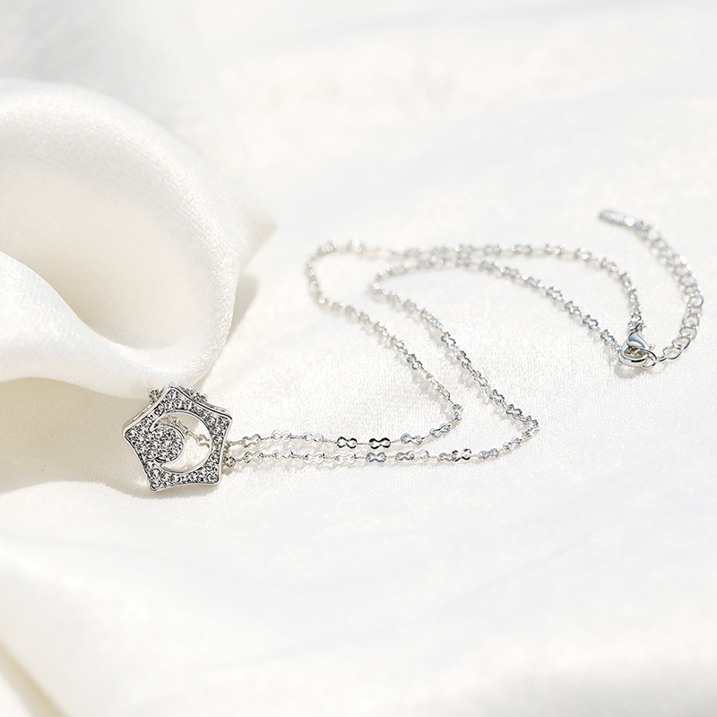 Star Pattern Women'S Gender Fashion Full Diamond Pentagram Moon Pendant Collarbone Necklace