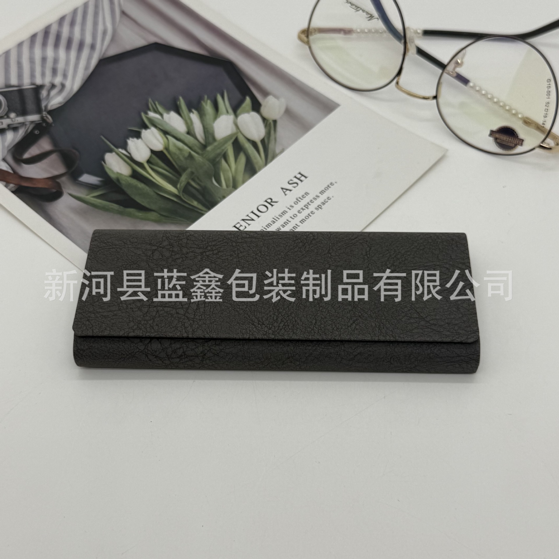 新しいメガネケース包装用クリップ、個性的な携帯用フレームメガネケース、近視メガネ収納ボックス、越境販売