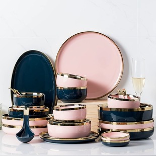 Light luxury simple ceramic suit Dish Home 2024 new creative couple exquisite cute style tableware gift box