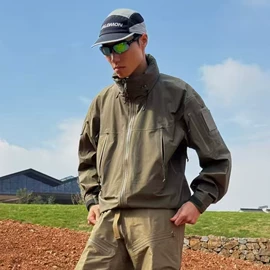 冲锋衣、裤;速干衣裤;滑雪服