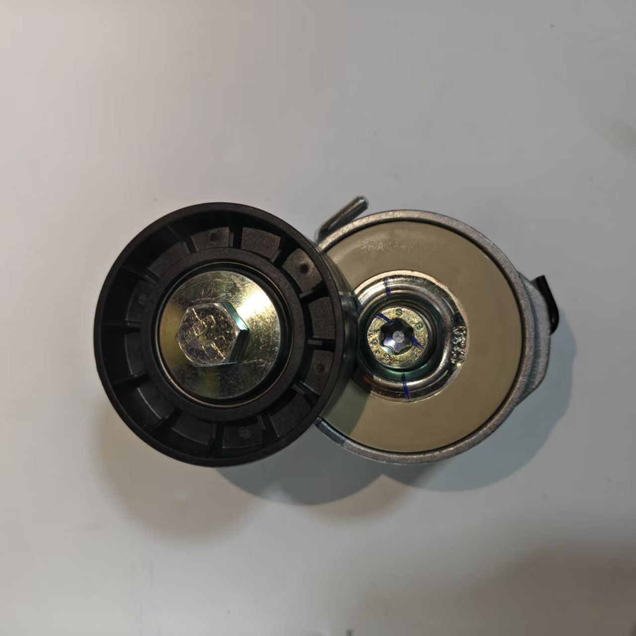 Belt pulley, belt tensioner, belt tensioning wheel, tensioner suitable for Diesel Coolway 2.0T