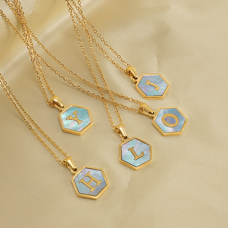 10g Weight Shell Inlay Material Necklace Classification 1 Piece Quantity Daily Occasion Titanium Steel Material Letter Pattern Women'S Gender Inlay Design Fashion Style Fashion Letter Titanium Steel Inlaid Shell Necklace 1 Piece 2
