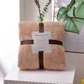Manta de rejilla de piña de estilo japonés de otoño e invierno para el procesamiento personalizado de manta de color sólido de terciopelo Falai al por mayor de fábrica