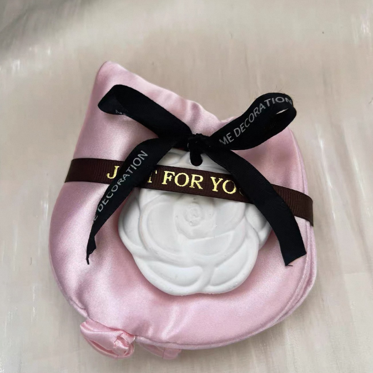 핑크 아이 마스크 + 향수 걸이