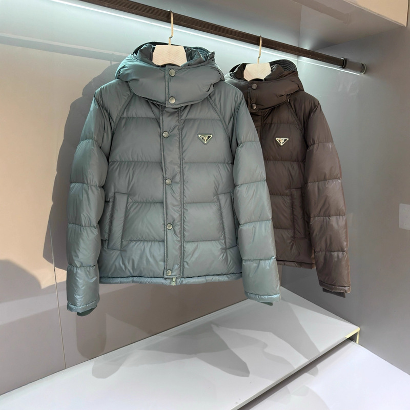 Correct Version of 25 Autumn and Winter New Mongolian Tnf Miu Miu Miu Pra Prajia Tb down Jacket Jacket for Men and Women Correct Version of 25 Autumn and Winter New Mongolian Tnf Miu Miu Miu Pra Prajia Tb down Jacket Jacket for Men and Women
