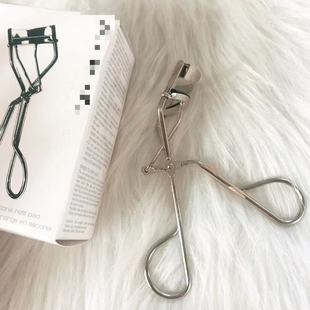 Popular planting village eyelash curler show second generation natural curling comfortable Radian does not hurt eyelashes portable eyelash curler in stock