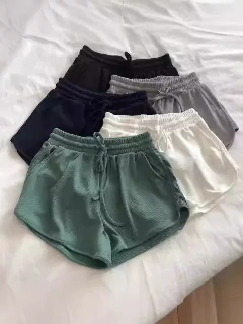 Спортивные шорты весенние (женские) в корейском стиле — лёгкие летние шорты для бега и отдыха, разные цвета