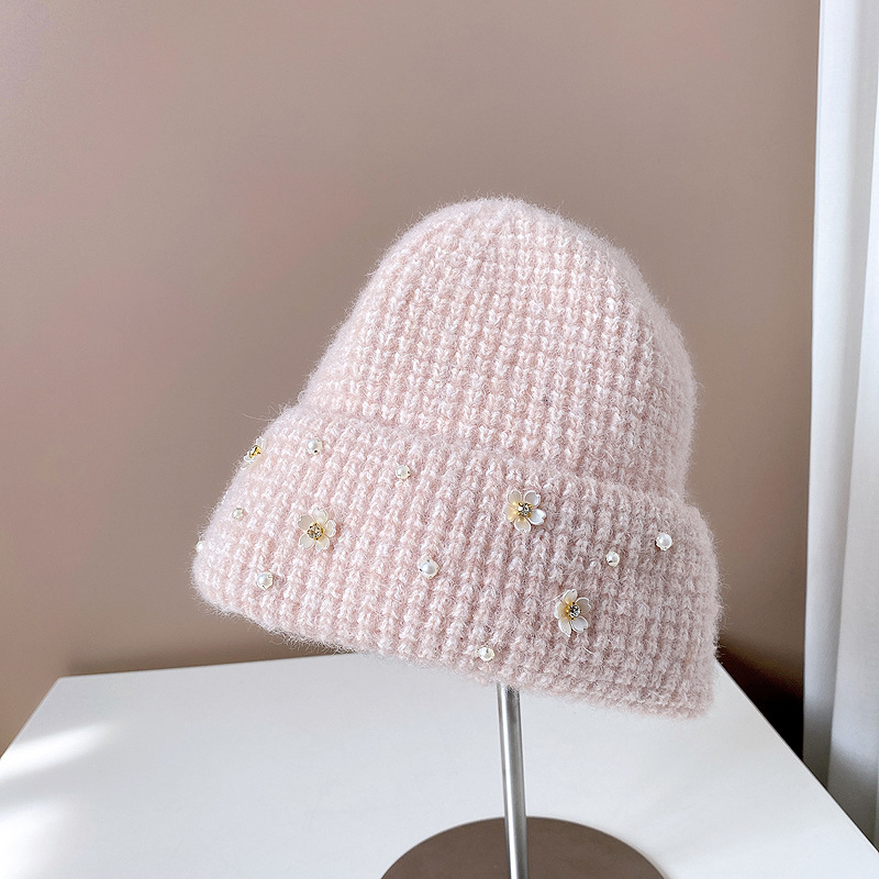 Women's Simple Style Flower Eaveless Wool Cap display picture 17