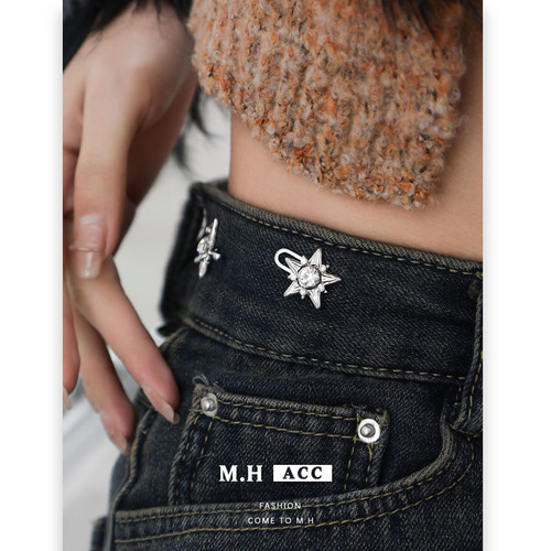 Original Five-Pointed Star Waist Clip for Women, Wholesale, Instagram Cold Wind Sweet Cool Hip-Hop Waist Cincher, New Simple and Versatile Waist Accessory