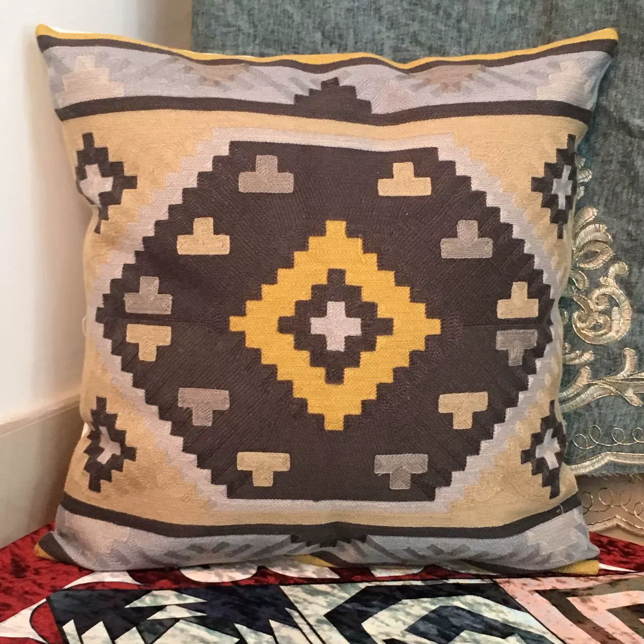 Новое геометричное embroidery подушка-подушка этносмешанный геометрический хлопок и лен минималистичная гостиная диван подушка без ядра