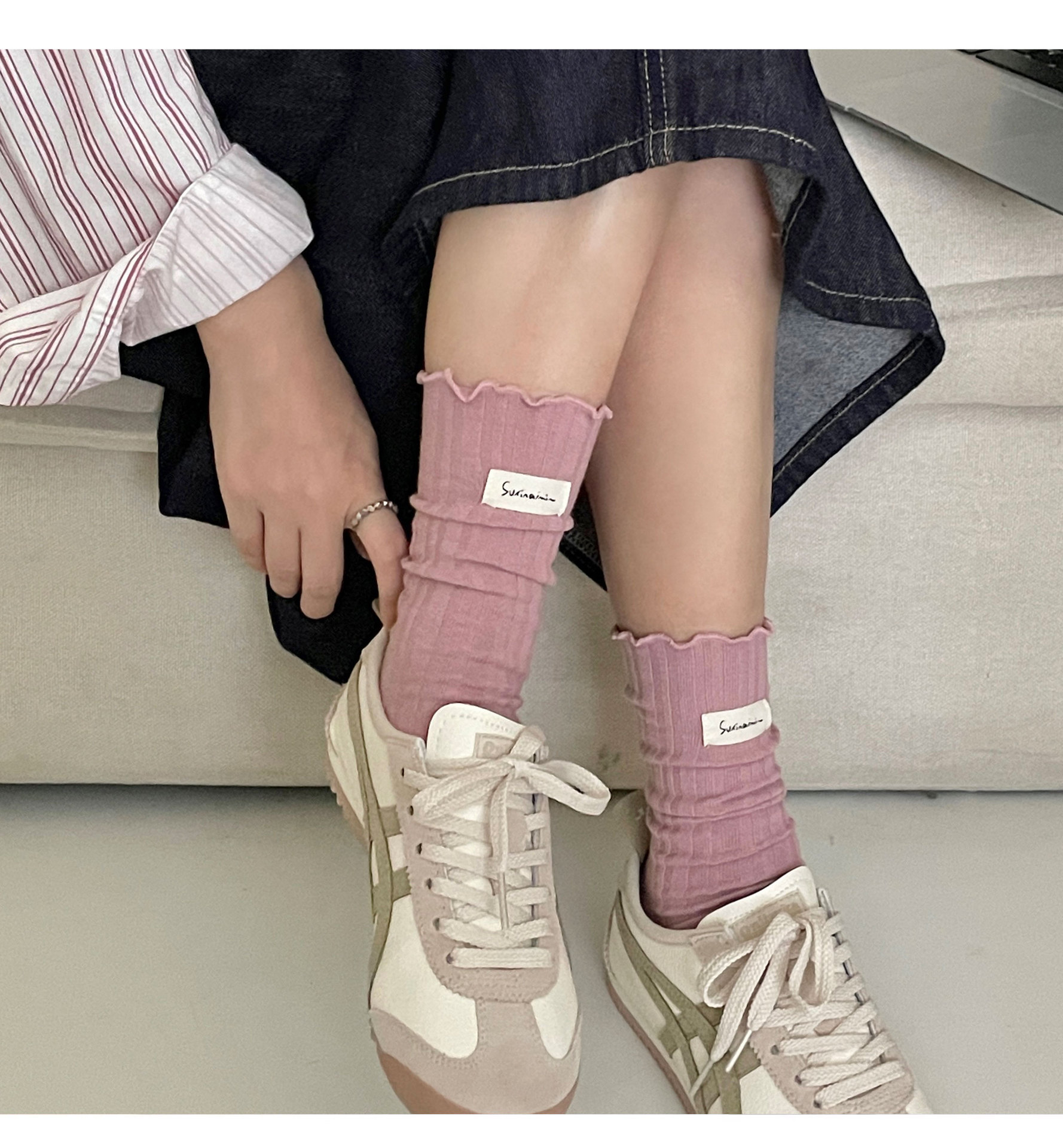 Femmes Style Japonais Couleur Unie Coton Crew Socks Une Paire display picture 6