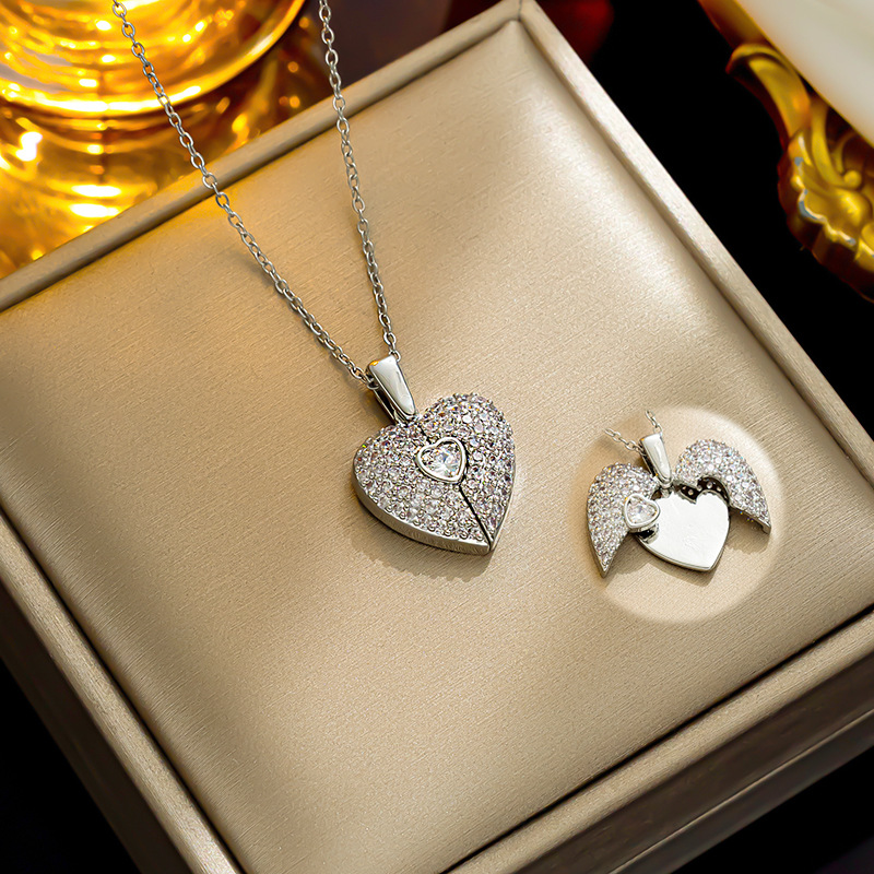 Personalised Heart-shaped Pendant Necklace In Titanium Steel_voghion.com