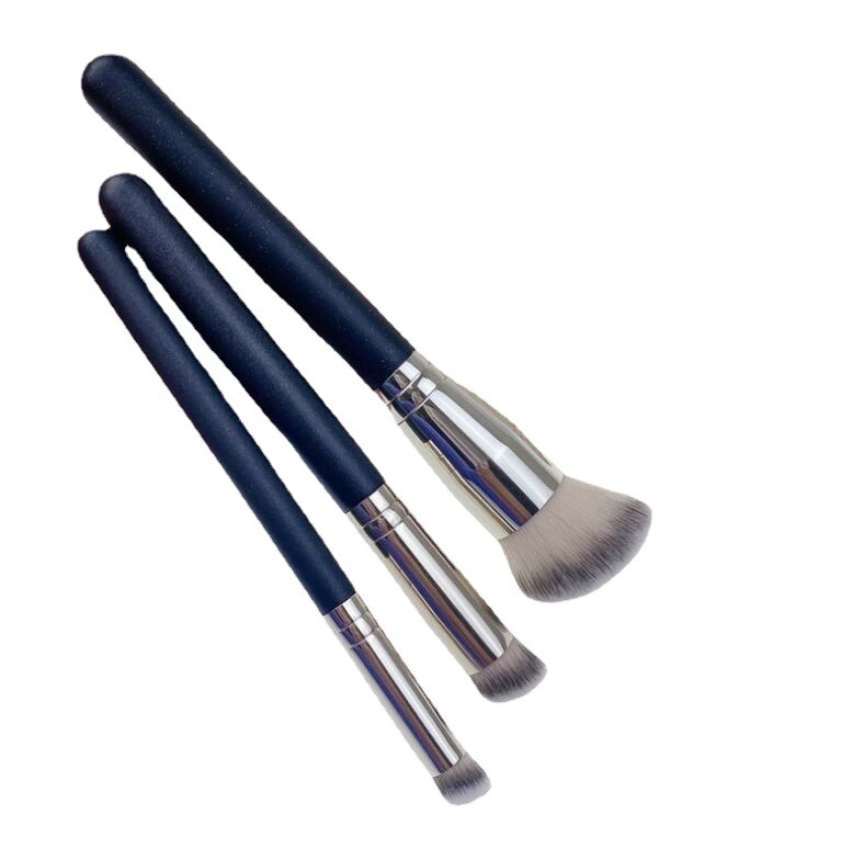  concealer brush, soft brushless foundation