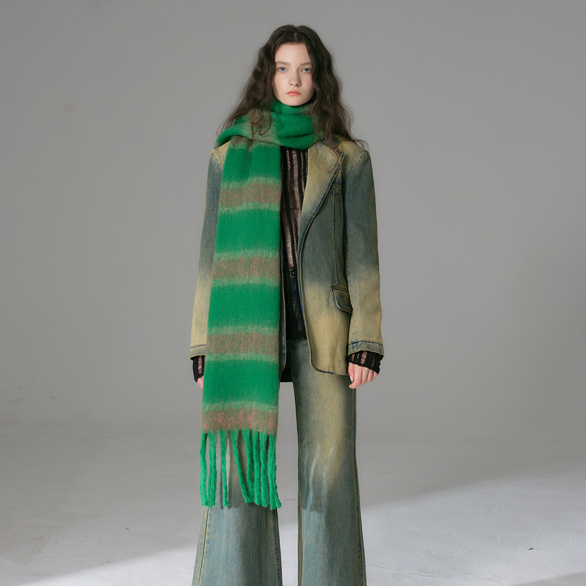 Sciarpa in cashmere imitazione barba spessa a righe abbinata a nuovi colori, scialle oversize con bavaglino oversize con frange e atmosfera morbida invernale da donna_voghion.com