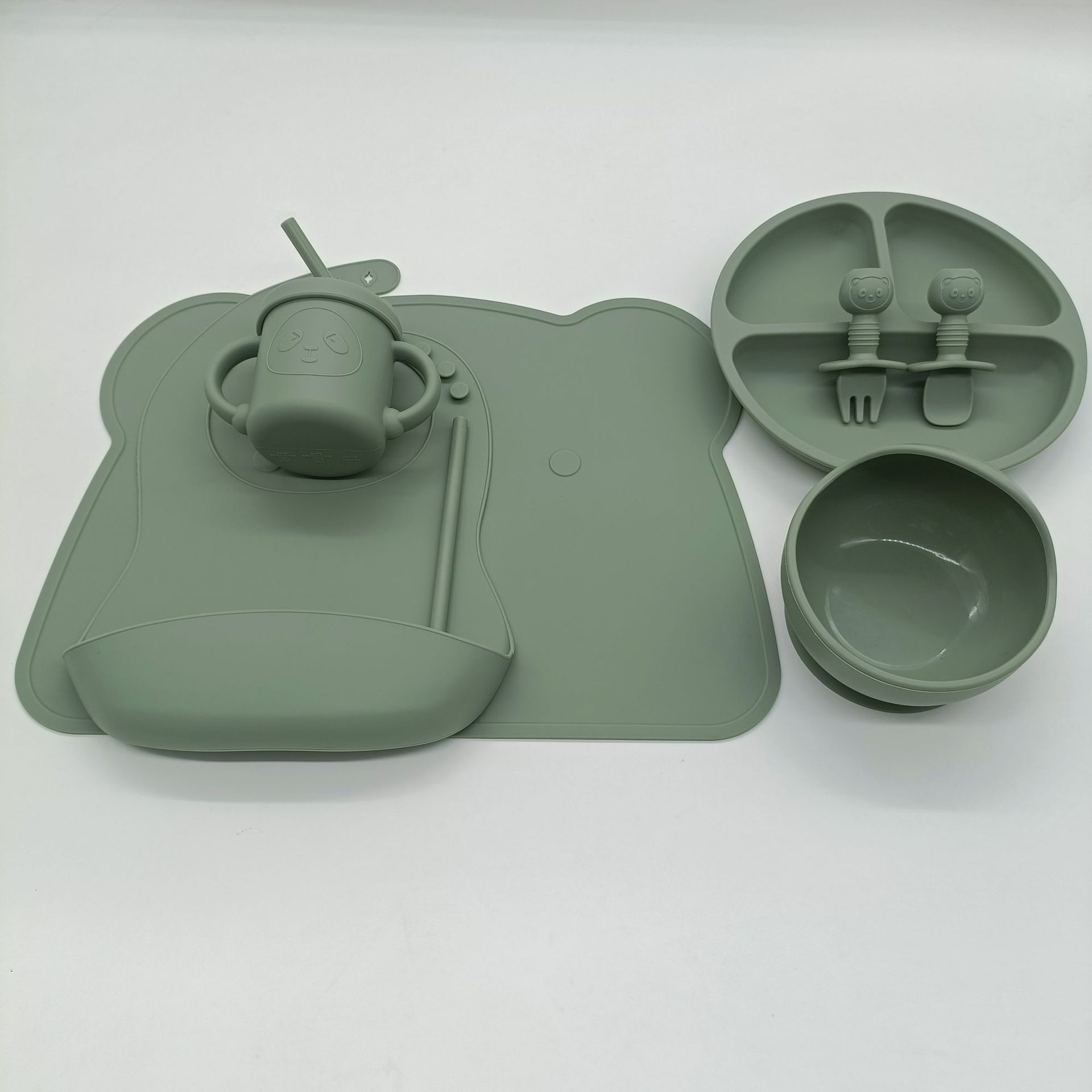 幼儿喂养餐具套装碗叉勺学饮杯