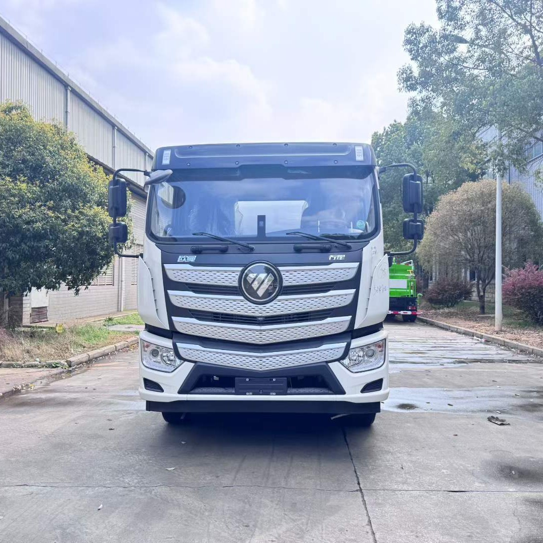 Foton Auman 15-Cubic-Meter Sprinkler Truck with Additional Front-Mounted Electronic Water Cannon, Dust Suppression Vehicle, 12-Cubic-Meter Greenery Spraying Truck with Mist Cannon
