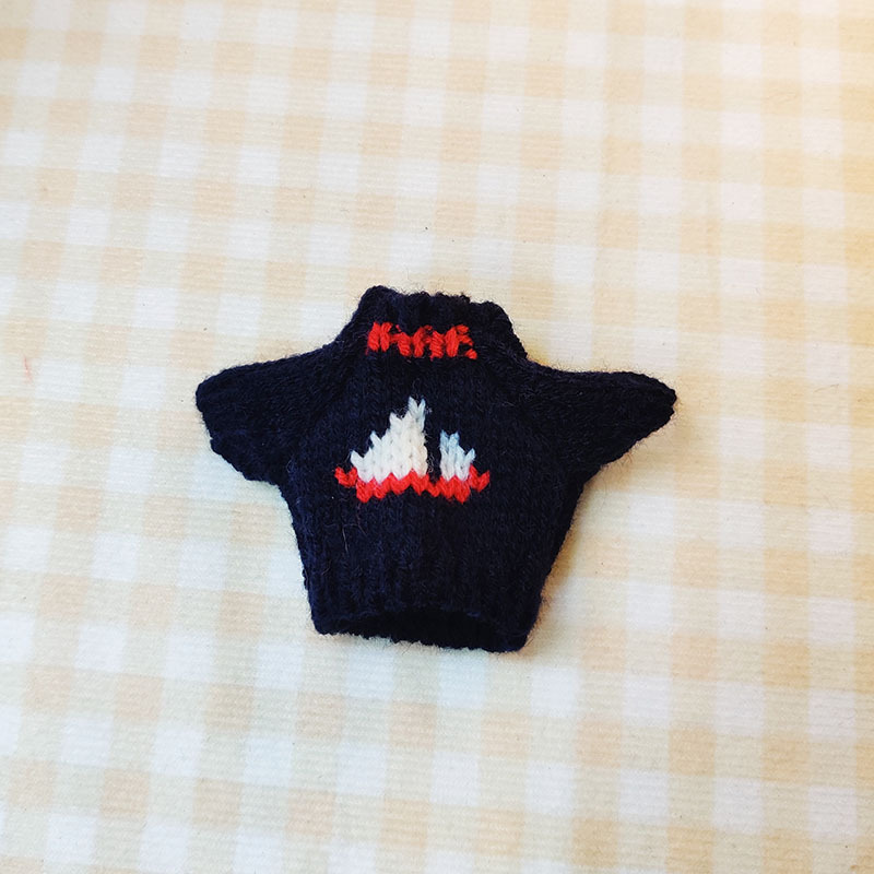 15cm ciego caja pull paño suéter pantalones macaron labubu colgante muñeca suéter Año Nuevo suéter lindo