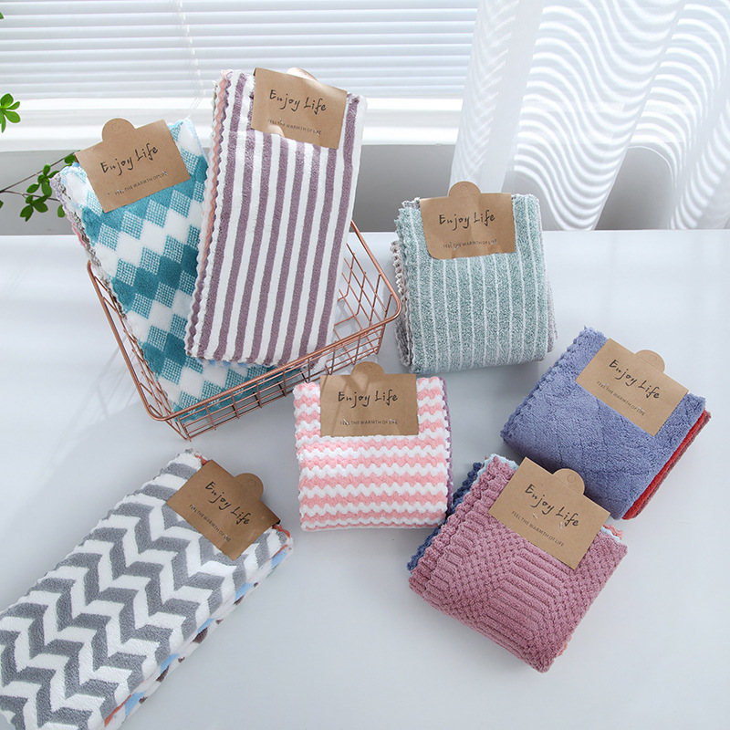 Wholesale coral fleece rag kitchen absorbent dish towel cleaning table extra large cleaning cloth cationic thickened scouring pad