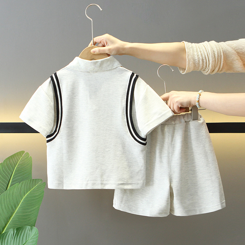 7956 Traje para niños Deportes y ocio Ropa para niños Niños 2025 Nuevo traje de dos piezas de moda coreana de verano para bebés