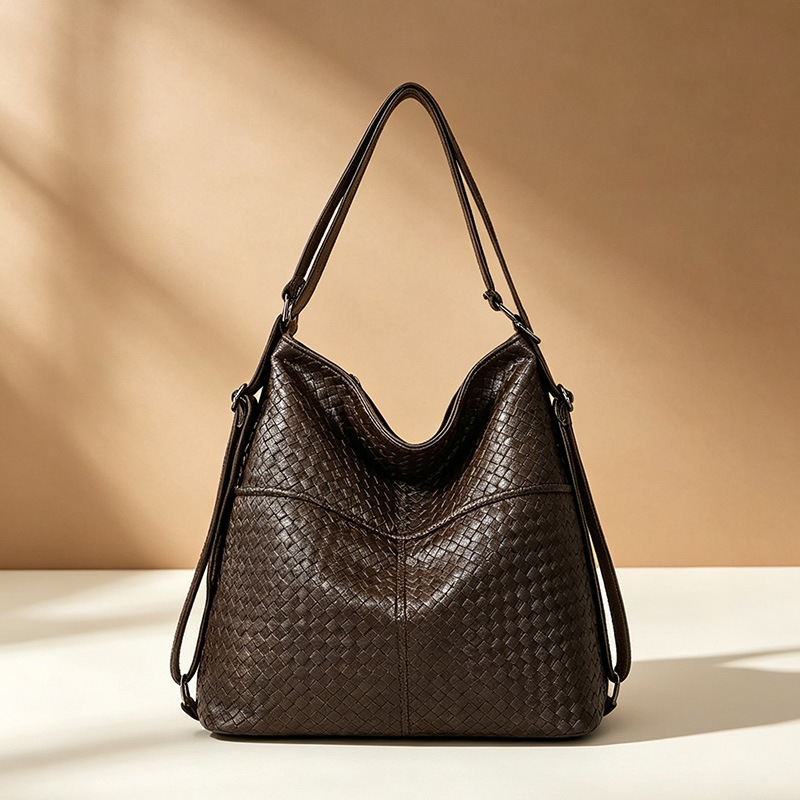 New 2026 versatile bucket tote bag, perfect for summer, school, and commuting, a large-capacity shoulder bag for female college students