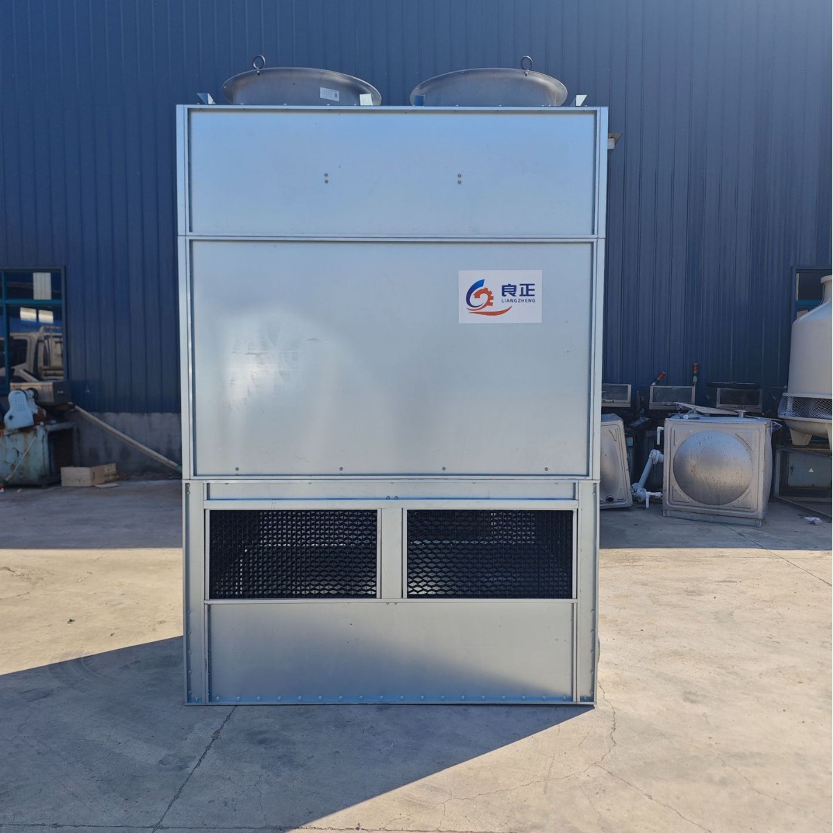 工业方形冷却塔厂家循环水降温镀镁铝锌板外壳耐腐蚀封闭式E18