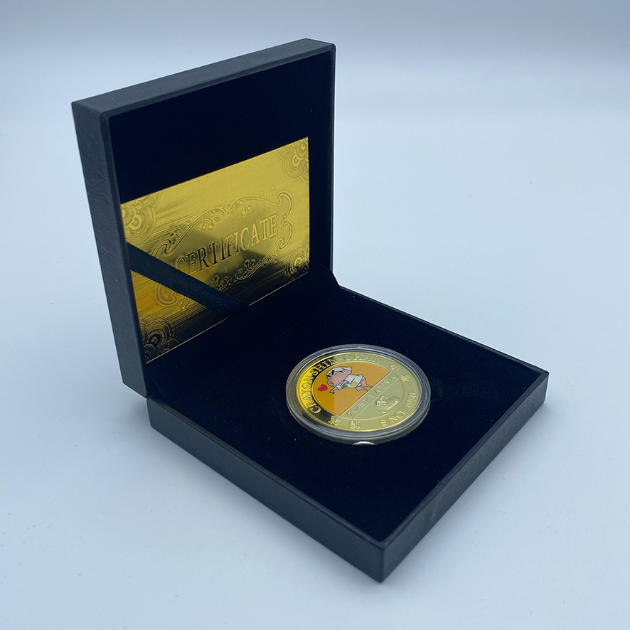 Lápiz de animación pequeño nuevo alrededor de doce monedas conmemorativas de pintura metálica coleccionable insignia puede ser aprobado