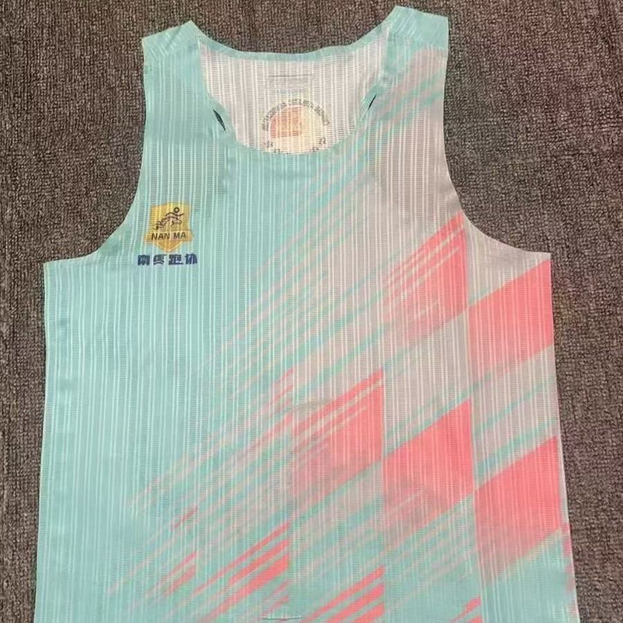 Wholesale summer casual sleeveless running vests, new styles