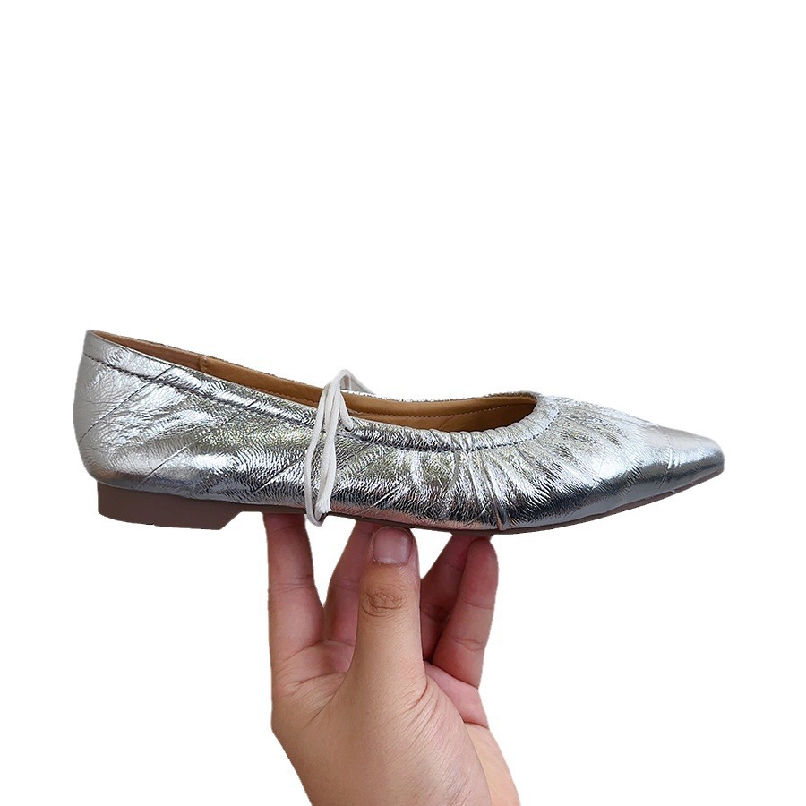 Low shoes pointed-toe low-cut