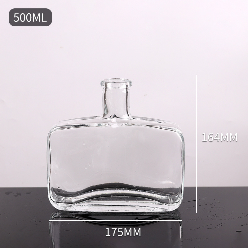 アロマボトル 美人頭アロマボトル飾り 50ml フラットスクエアアロマボトル クロスボーダー モンゴルパオ ローマ柱アロマ空ボトル|undefined