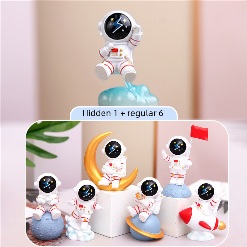 Hang Xiaoyu cute astronaut blind box decoration desktop decoration student children gift creative home car decoration
