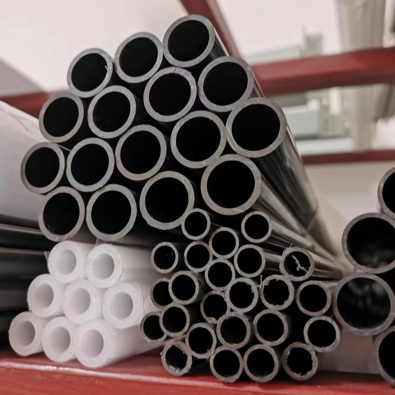 fee724fcc9a3b43a30400496f69535