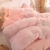 Нежно-розовый