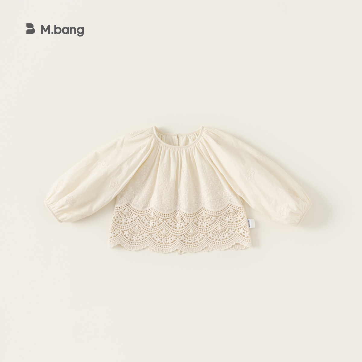 Bangchoan ropa para niños niñas camisas de otoño 2025 nuevo bebé femenino camisa de muñeca bordada hueca de manga larga para niños